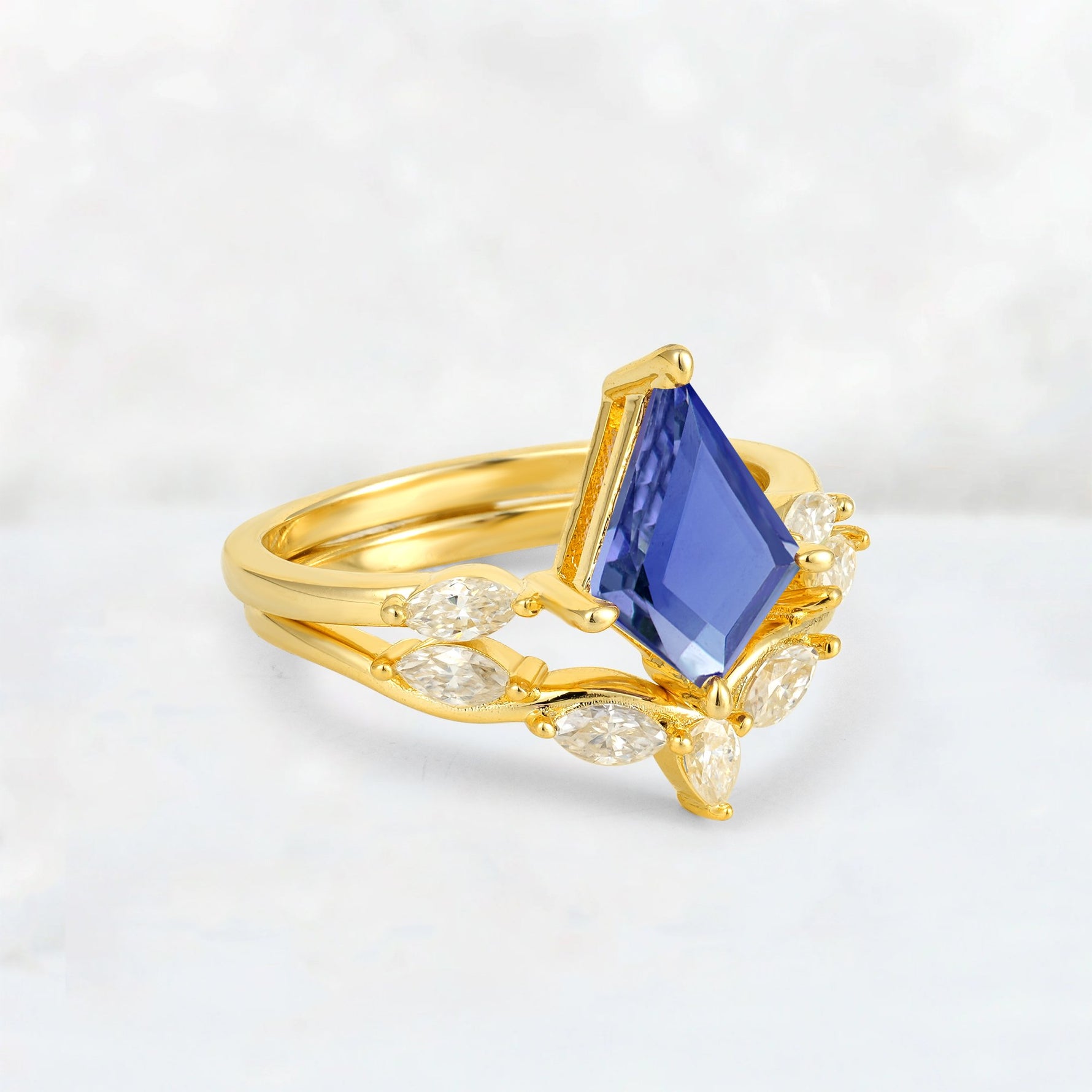 Kite Cut Tanzanite Leaf Chevron Bridal Ring Set - Rose-Gold