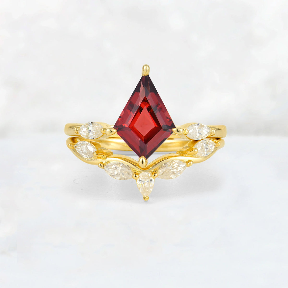 Kite Cut Garnet Leaf Chevron Bridal Ring Set - Yellow-Gold