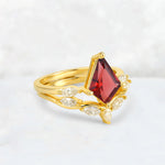 Kite Cut Garnet Leaf Chevron Bridal Ring Set - Rose-Gold