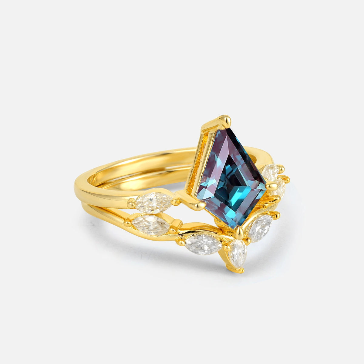 Kite Cut Alexandrite Leaf Chevron Bridal Ring Set - Rose-Gold