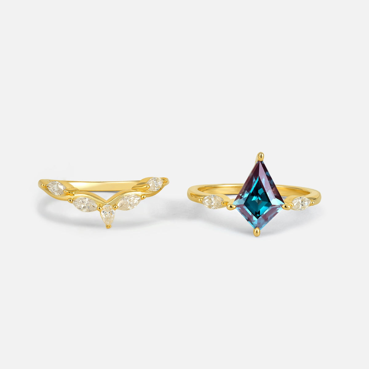 Kite Cut Alexandrite Leaf Chevron Bridal Ring Set - White-Gold