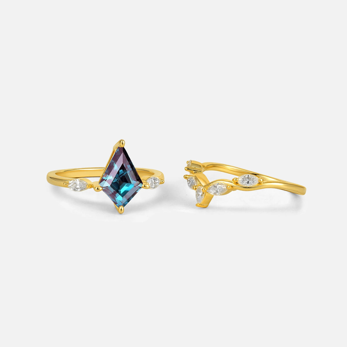 Kite Cut Alexandrite Leaf Chevron Bridal Ring Set - Additional view