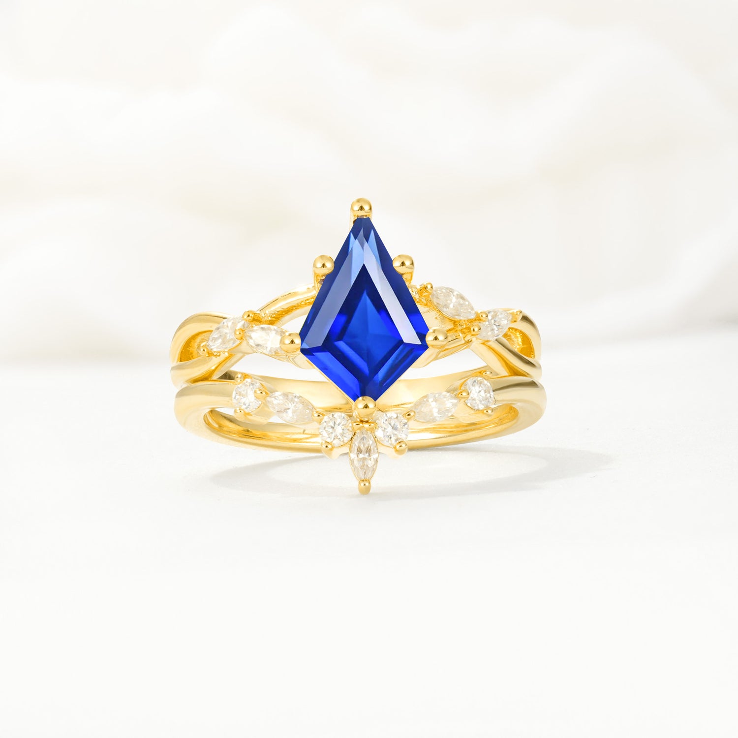SR17097 Sapphire Ring - Additional view