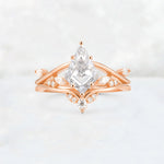 Kite Cut Moissanite Leaf Chevron Engagement Ring Set - Additional view