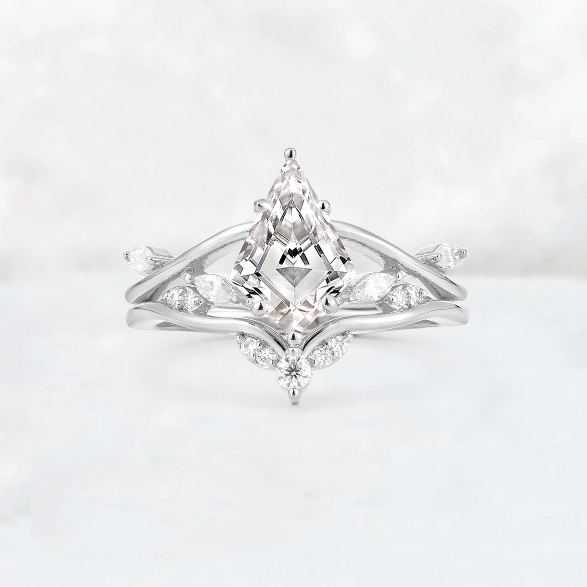 Kite Cut Lab Diamond Leaf Chevron Engagement Ring Set - Additional view