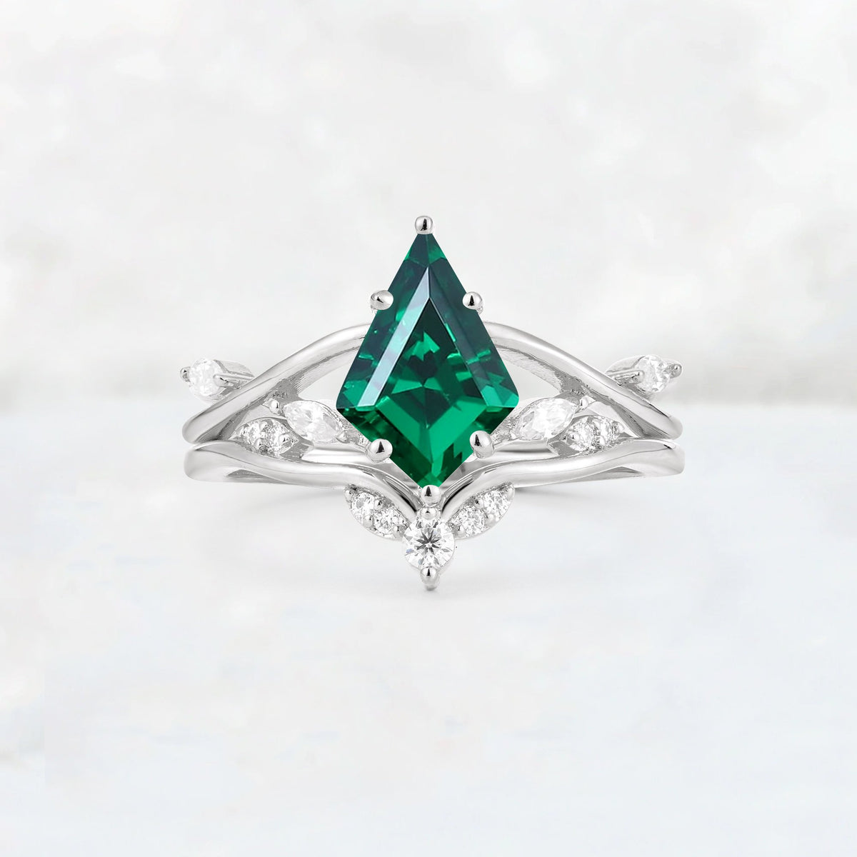 Kite Cut Emerald Leaf Chevron Engagement Ring Set - Additional view