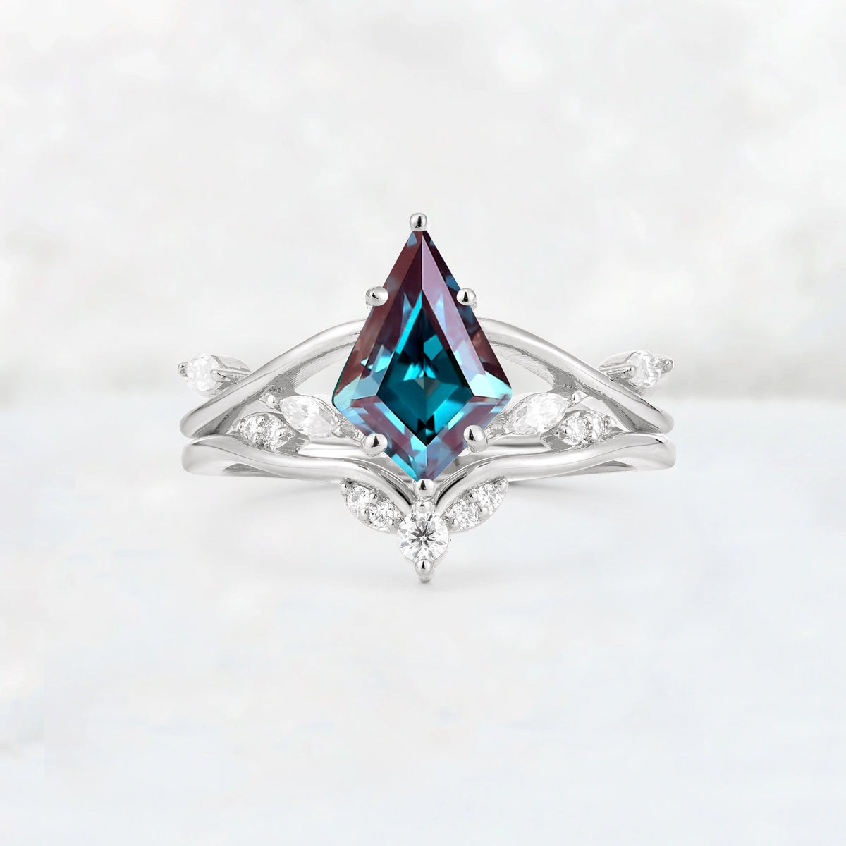 Kite Cut Alexandrite Leaf Chevron Engagement Ring Set - Additional view