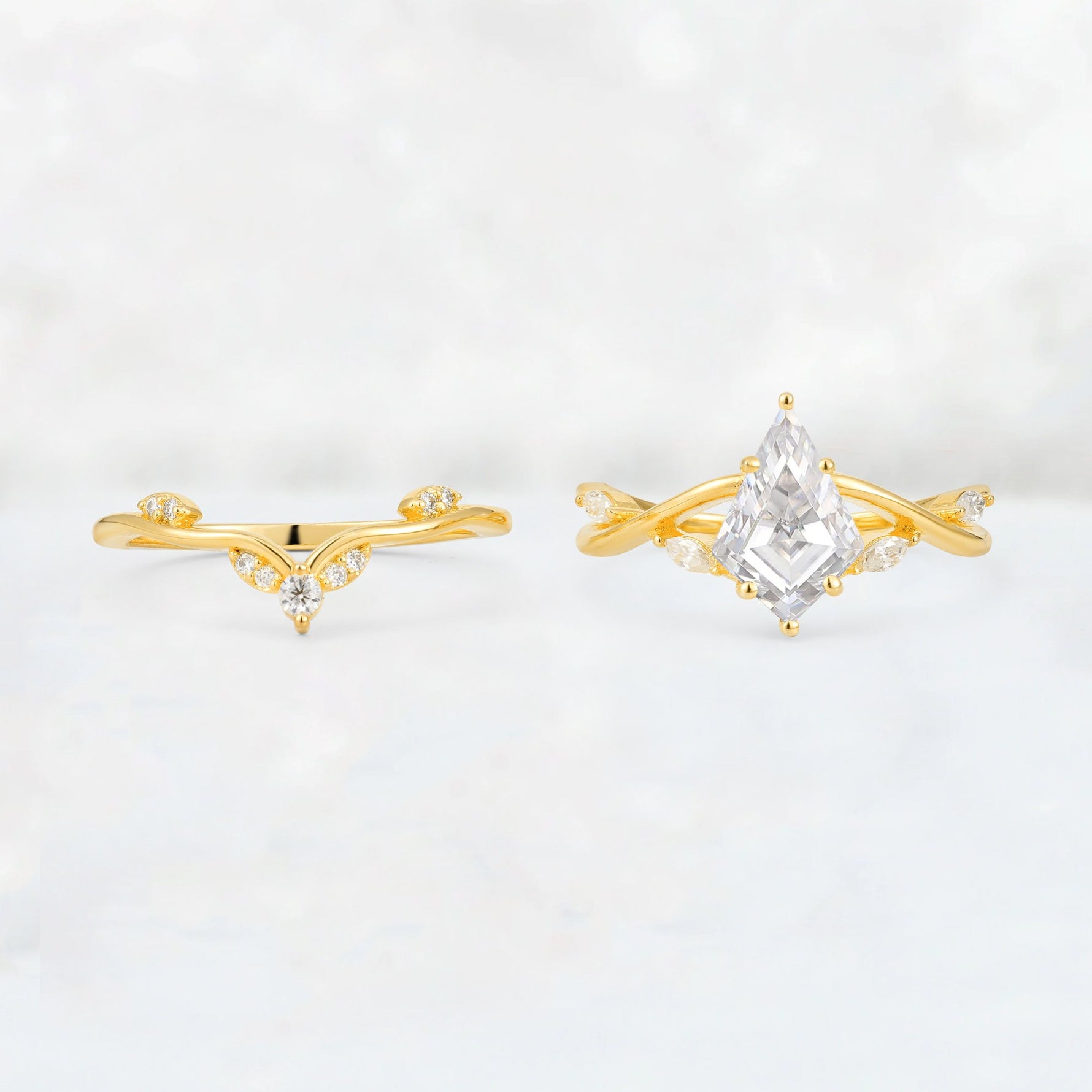 Kite Cut Moissanite Leaf Chevron Engagement Ring Set - Additional view