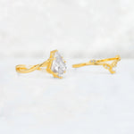 Kite Cut Moissanite Leaf Chevron Engagement Ring Set - Additional view