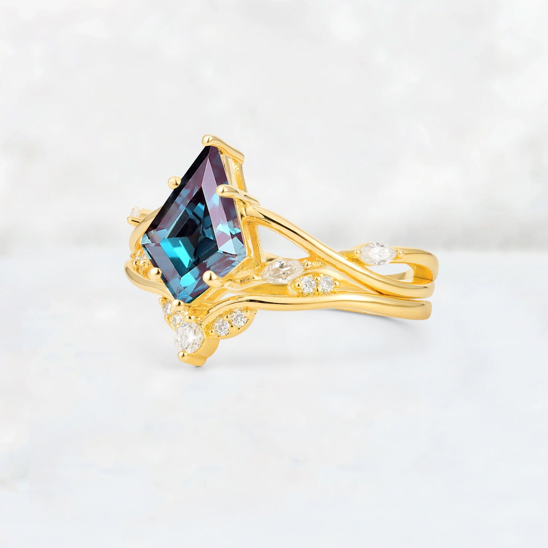 Kite Cut Alexandrite Leaf Chevron Engagement Ring Set - Additional view