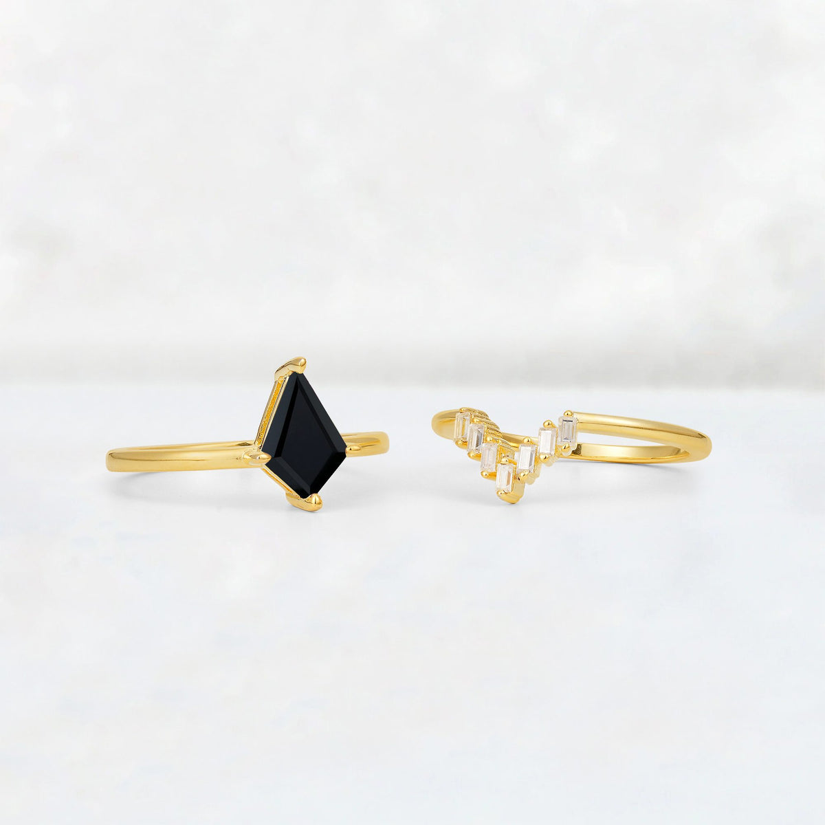 Kite Cut Black Onyx Baguette Chevron Bridal Ring Set - Additional view