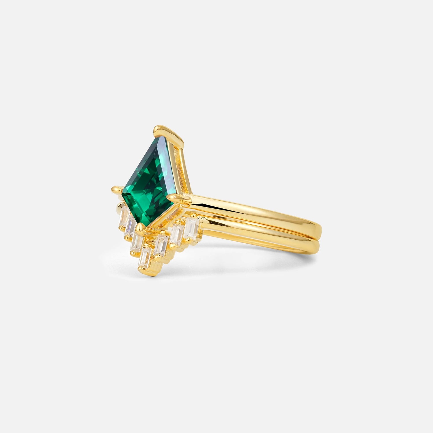 Kite Cut Emerald Baguette Chevron Bridal Ring Set - Rose-Gold