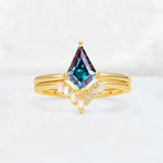 Kite Cut Alexandrite Baguette Chevron Bridal Ring Set - Yellow-Gold