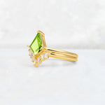 Kite Cut Peridot Baguette Chevron Bridal Ring Set - Rose-Gold