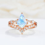 SR17101 Moonstone Ring - Additional view
