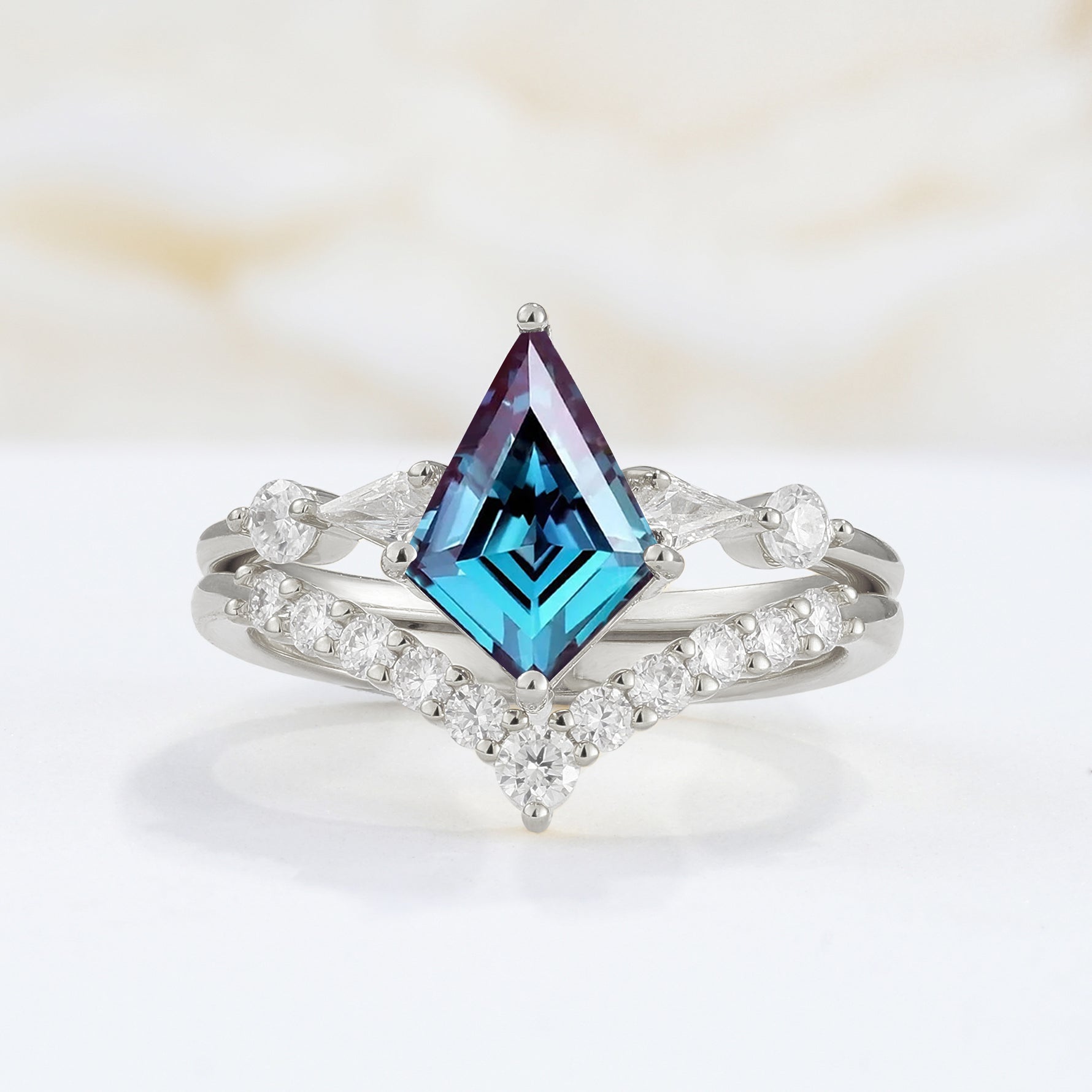 SR17101 Alexandrite Ring - Additional view