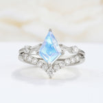 SR17101 Moonstone Ring - Additional view