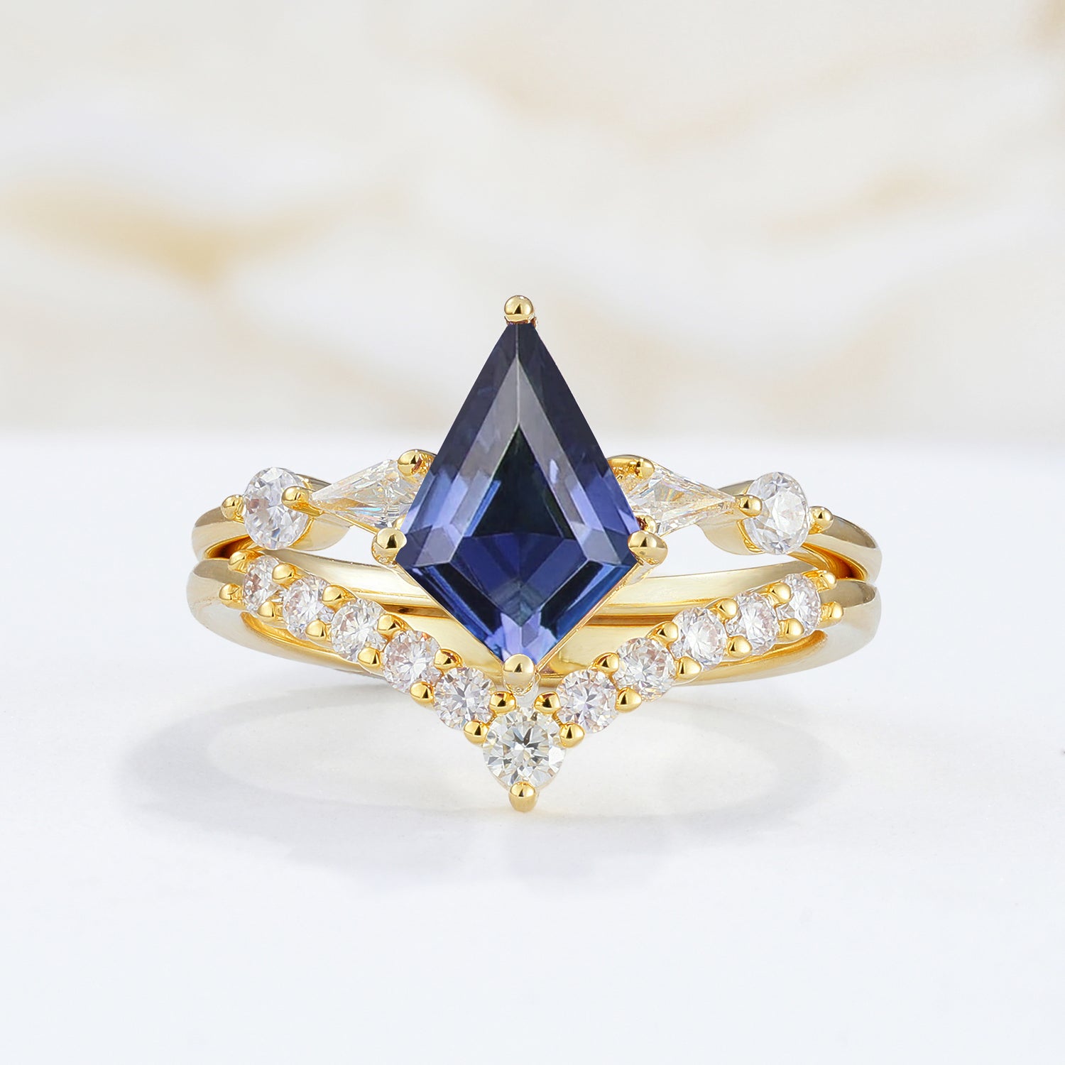 SR17101 Tanzanite Ring - Yellow-Gold