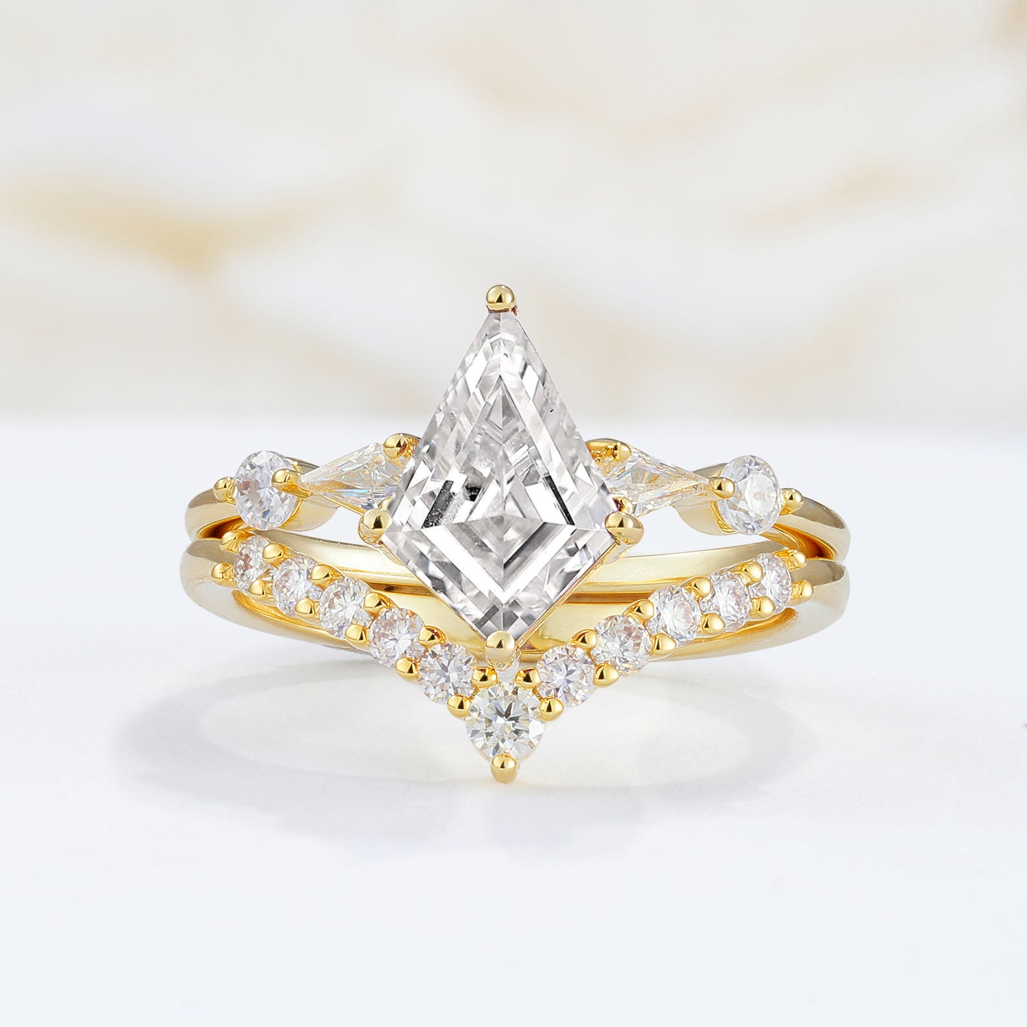 SR17101 Lab Diamond Ring - Yellow-Gold
