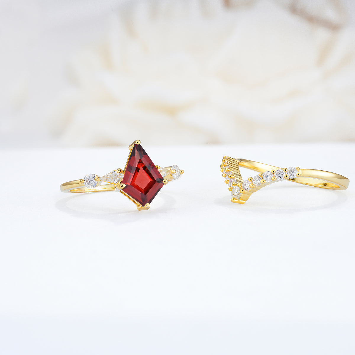 SR17101 Garnet Ring - Rose-Gold