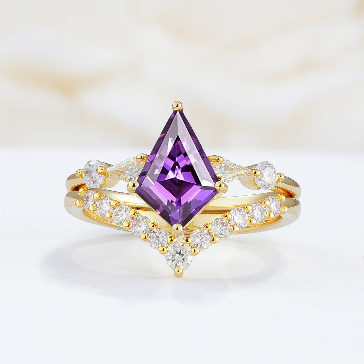 SR17101 Amethyst Ring - Yellow-Gold