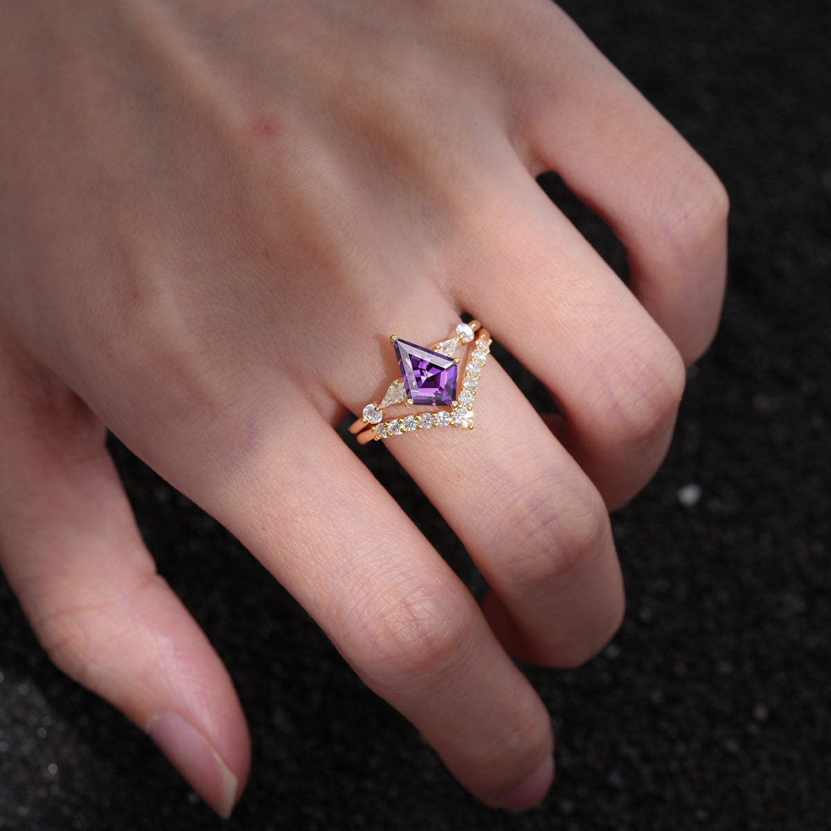 SR17101 Amethyst Ring - Additional view