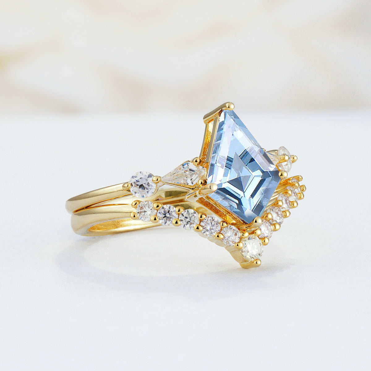 SR17101 Aquamarine Ring - White-Gold