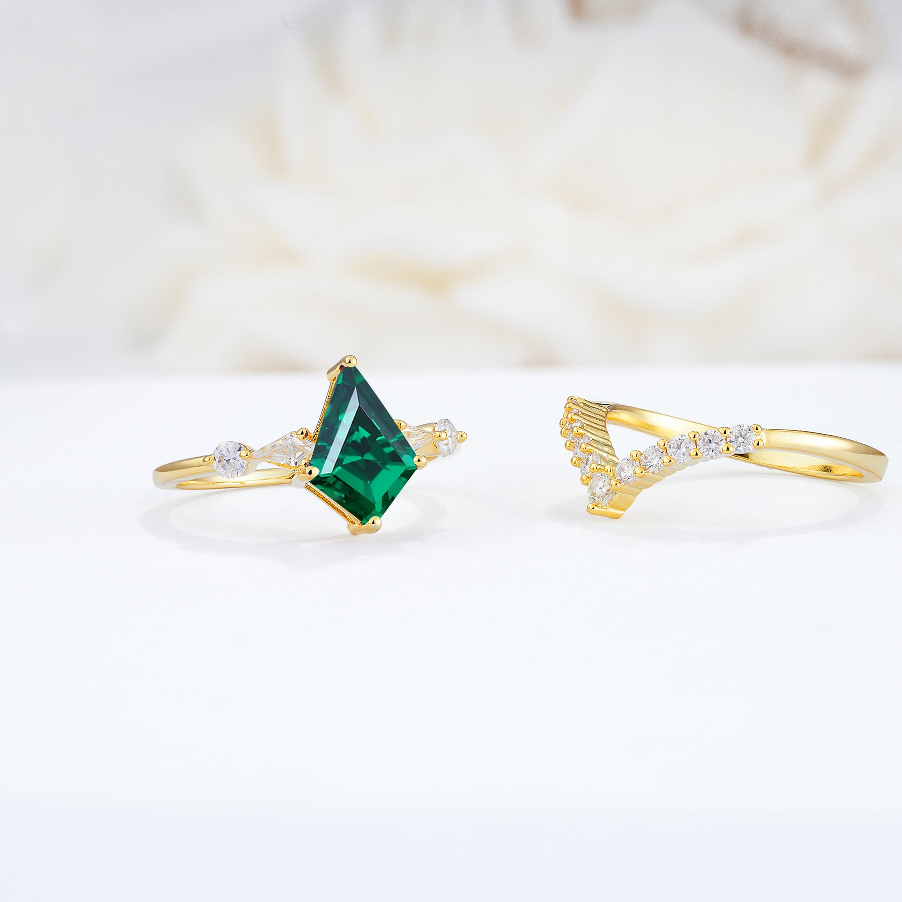 SR17101 Emerald Ring - Rose-Gold