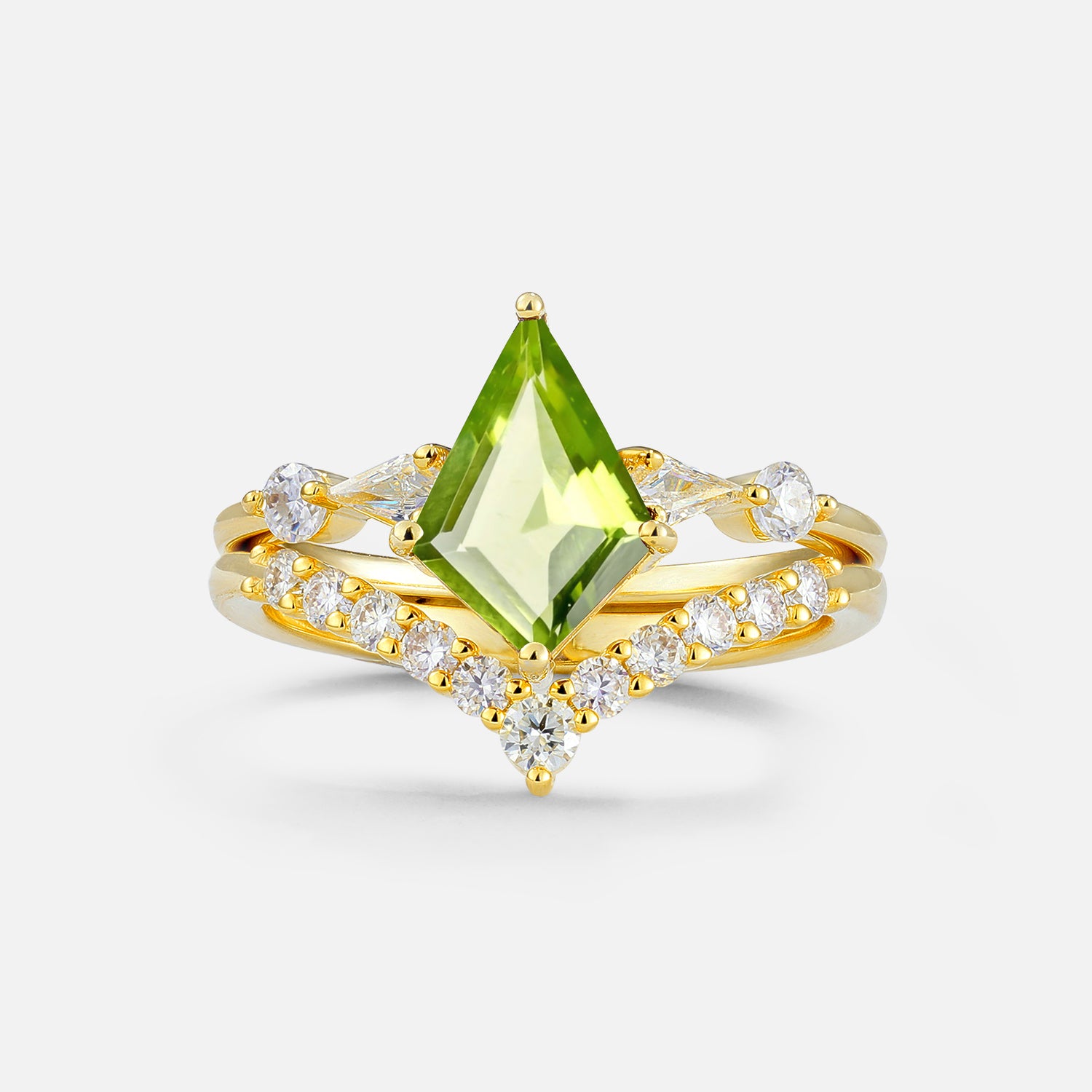 Classic 4 Prong Sparkling Kite-Cut Peridot Bridal Ring Set