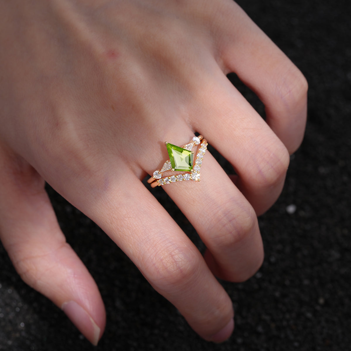 SR17101 Peridot Ring - Additional view