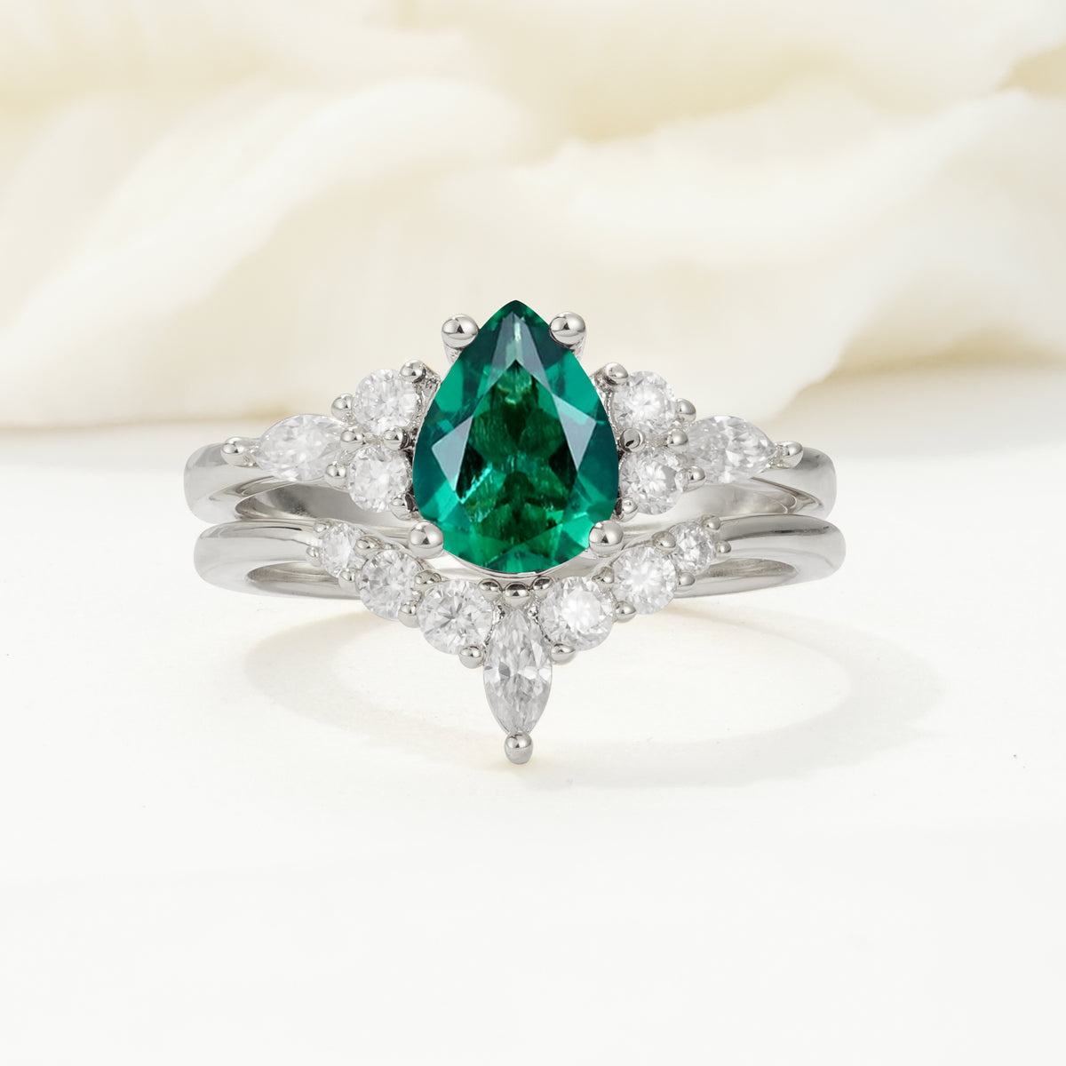 SR17103 Emerald Ring - Additional view