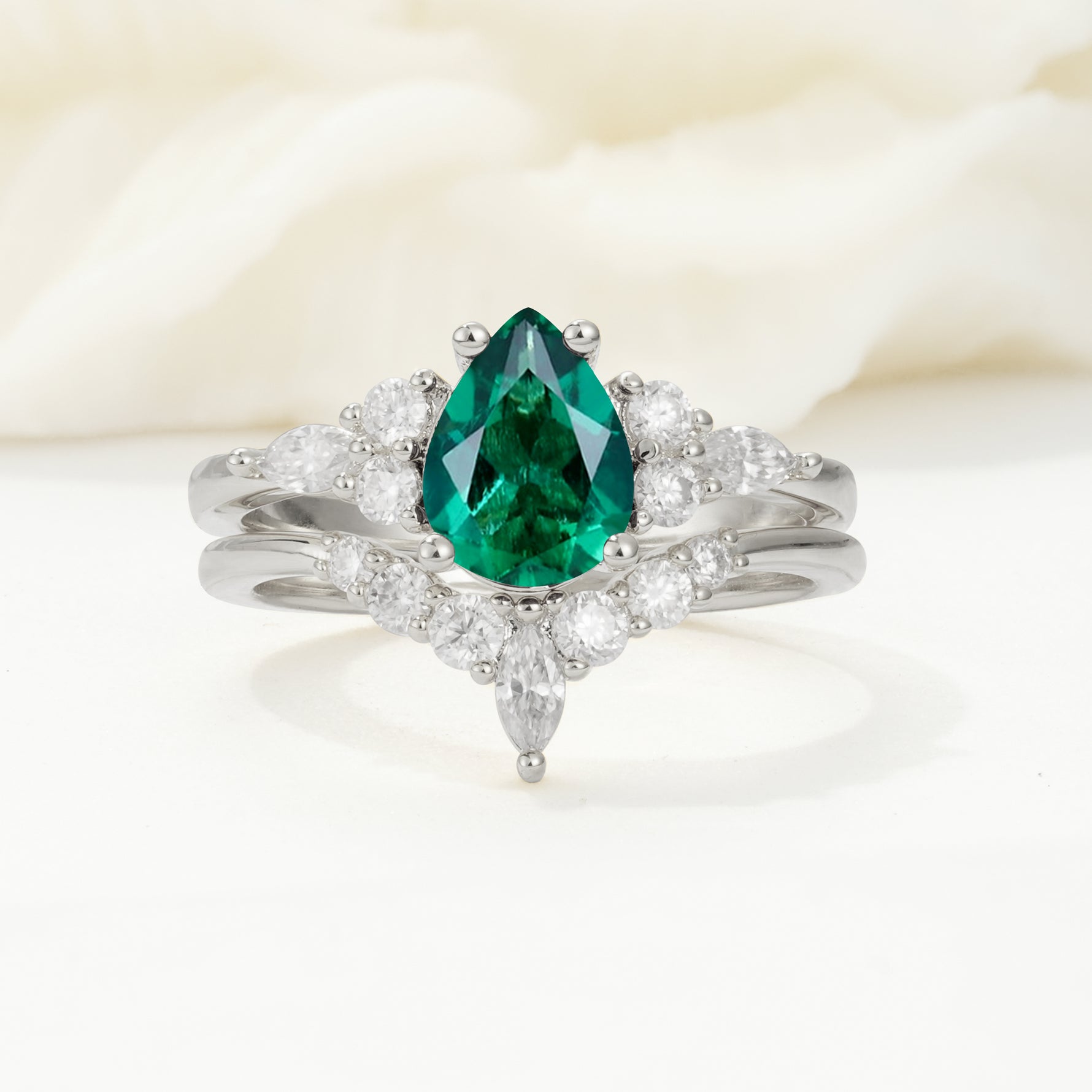 SR17103 Emerald Ring - Additional view