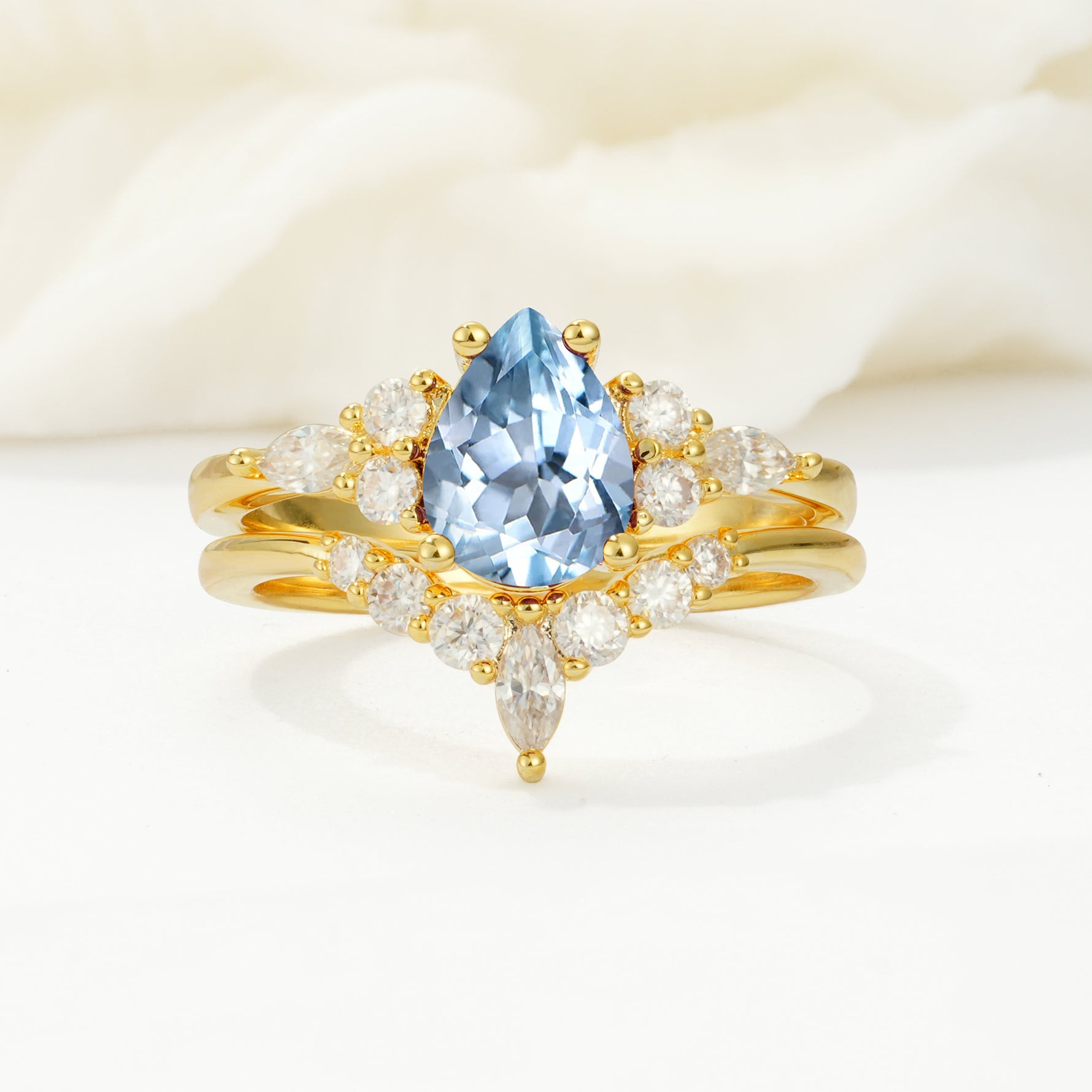 SR17103 Aquamarine Ring - Yellow-Gold