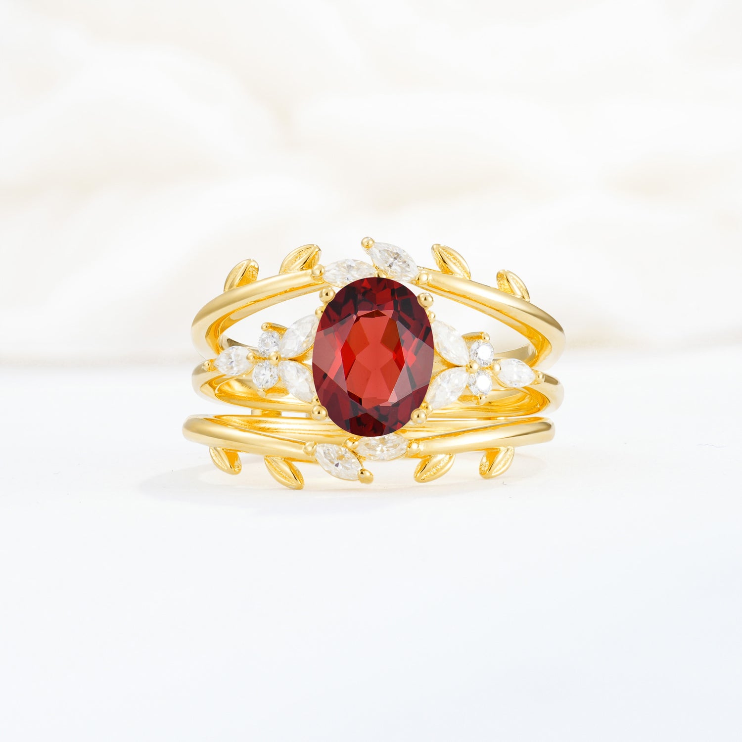 SR17104 Garnet Ring - Yellow-Gold