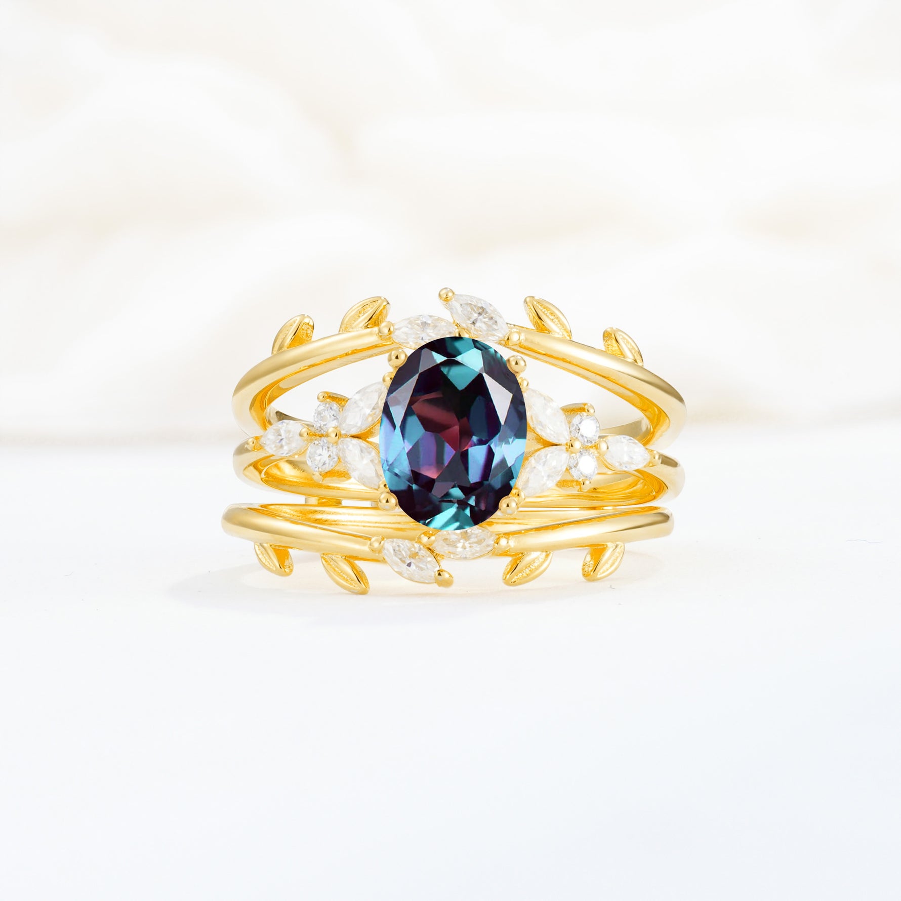 SR17104 Alexandrite Ring - Yellow-Gold