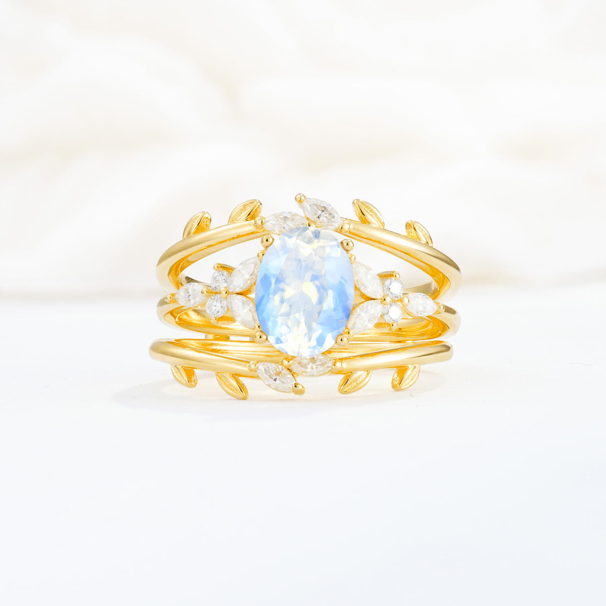 SR17104 Moonstone Ring - Yellow-Gold