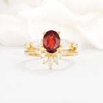 SR17105 Garnet Ring - Yellow-Gold