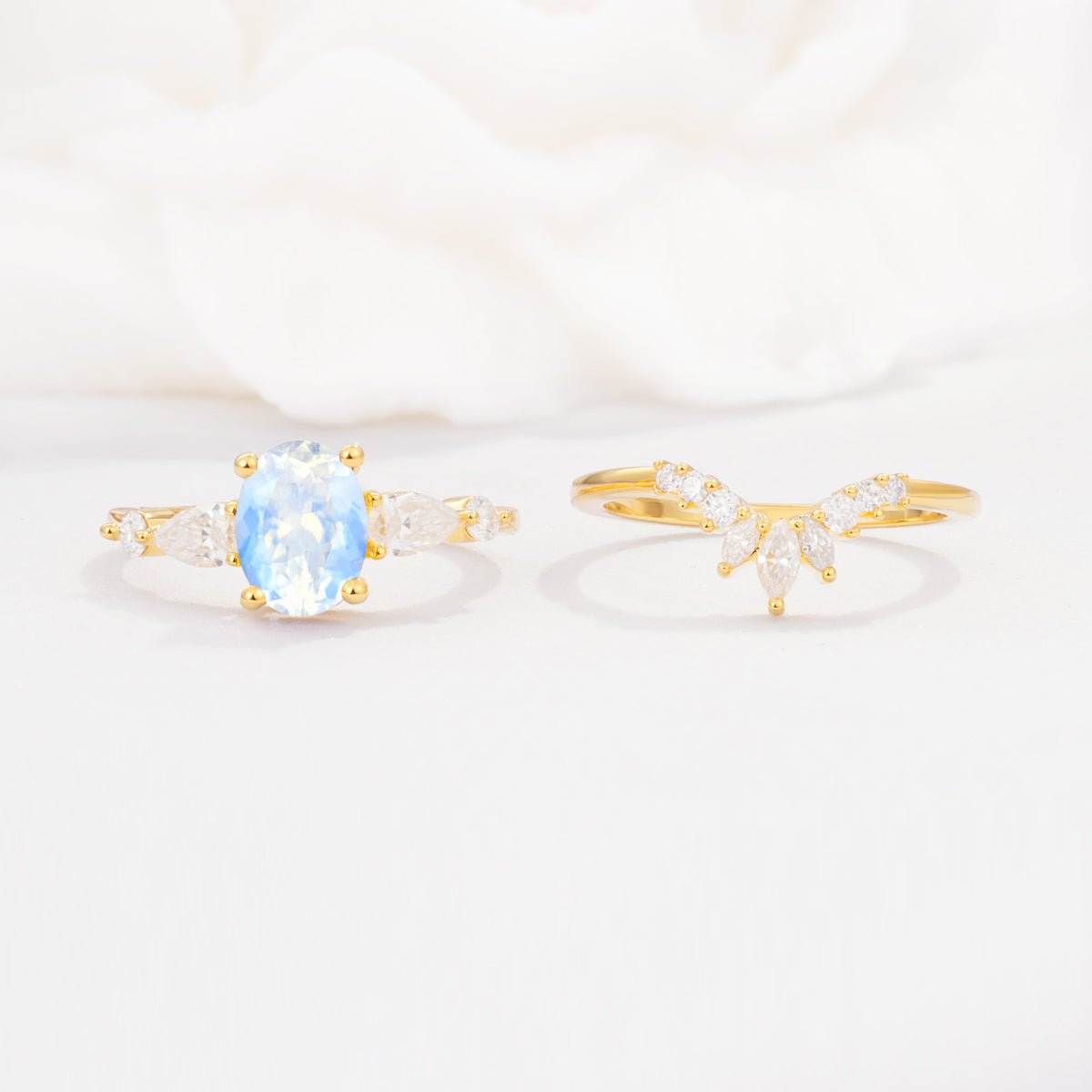 SR17105 Moonstone Ring - White-Gold