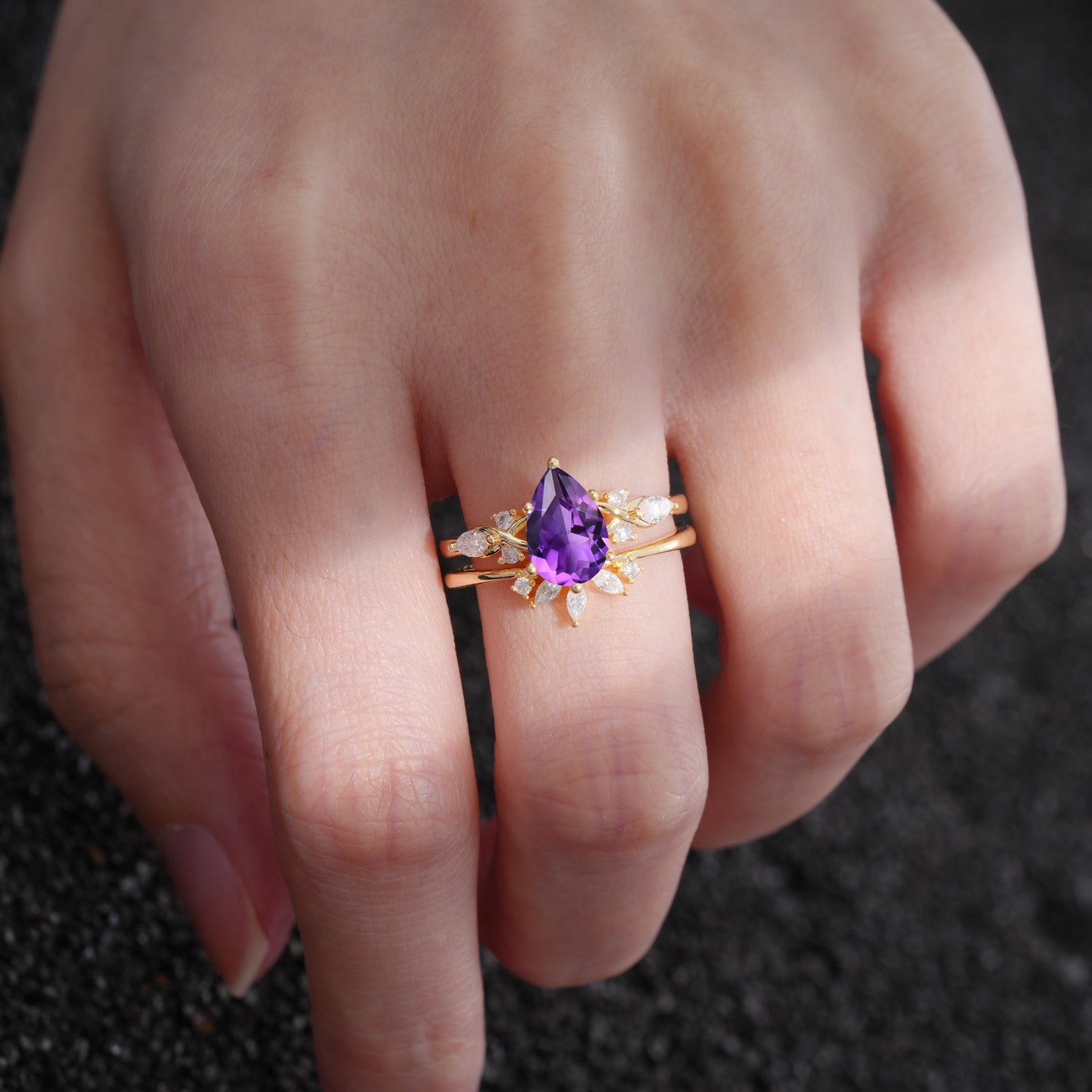 Elegant Pear Cut Amethyst Bridal Ring Set for Wedding
