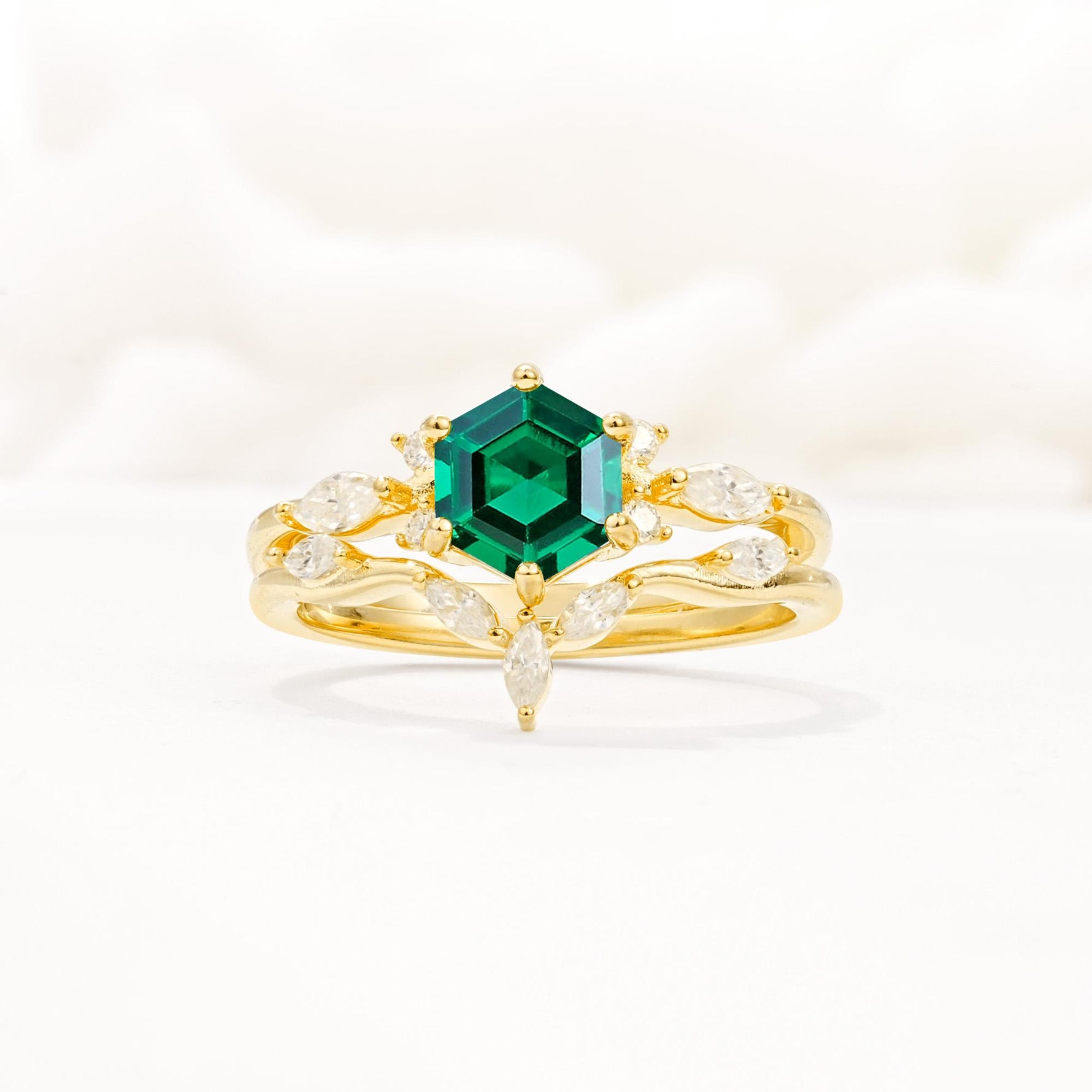 Nature-Inspired Hexagon Cut Emerald Engagement Ring Set - Yellow-Gold