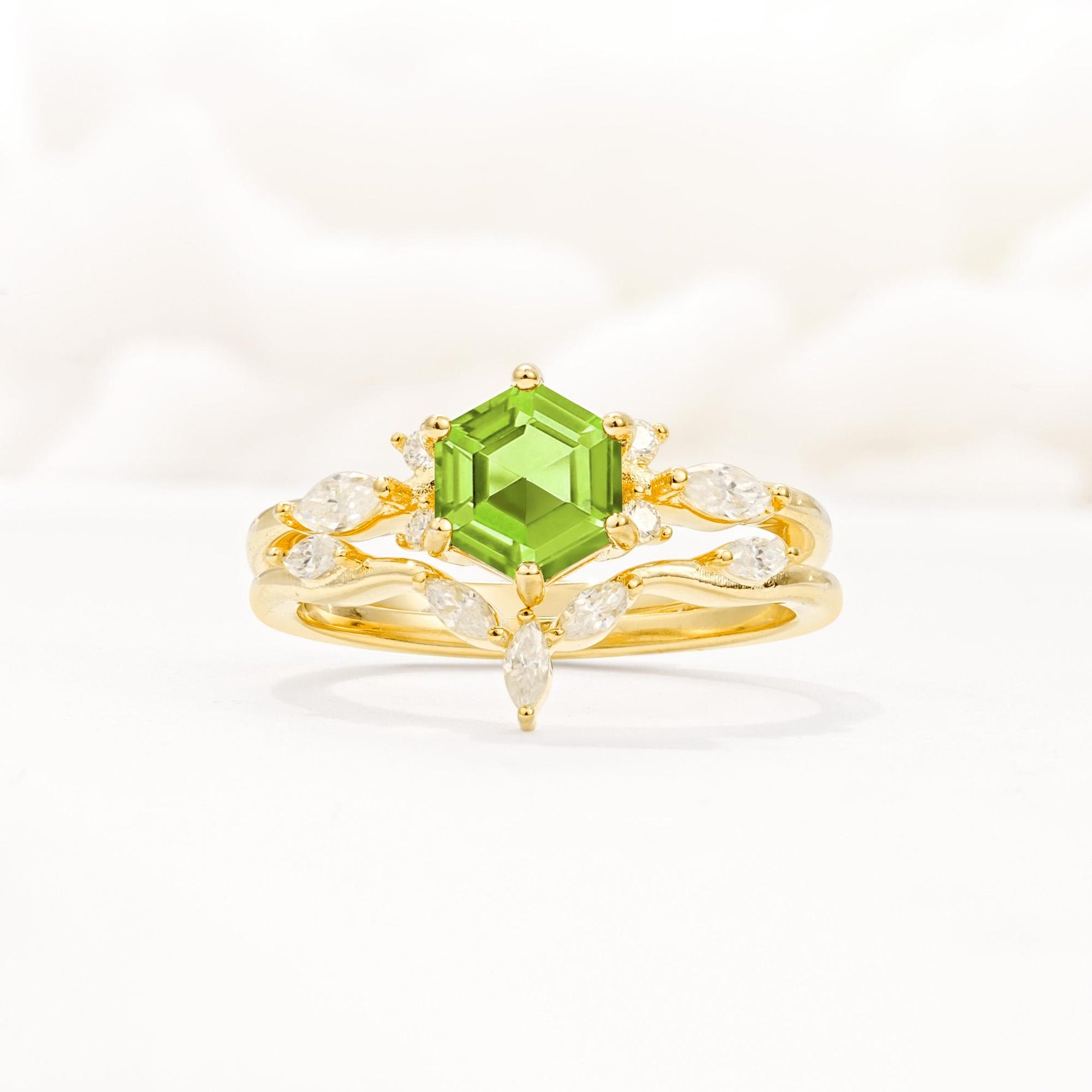 Nature-Inspired Hexagon Cut Peridot Engagement Ring Set - Yellow-Gold
