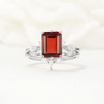SR17109 Garnet Ring - Additional view