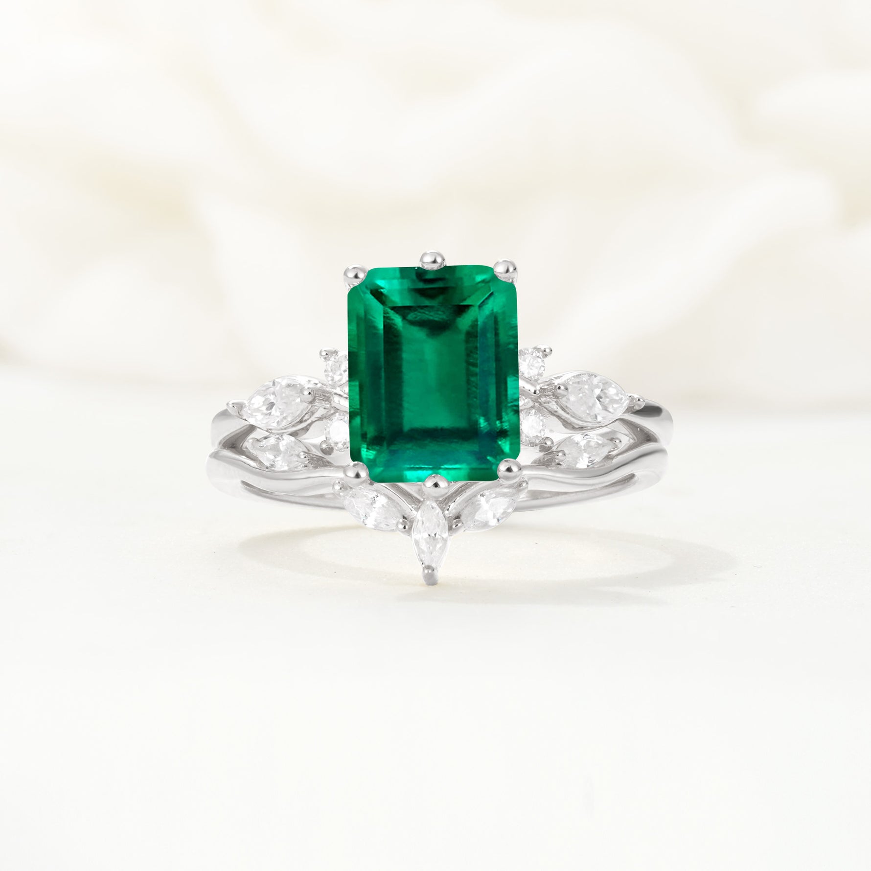 SR17109 Emerald Ring - Additional view
