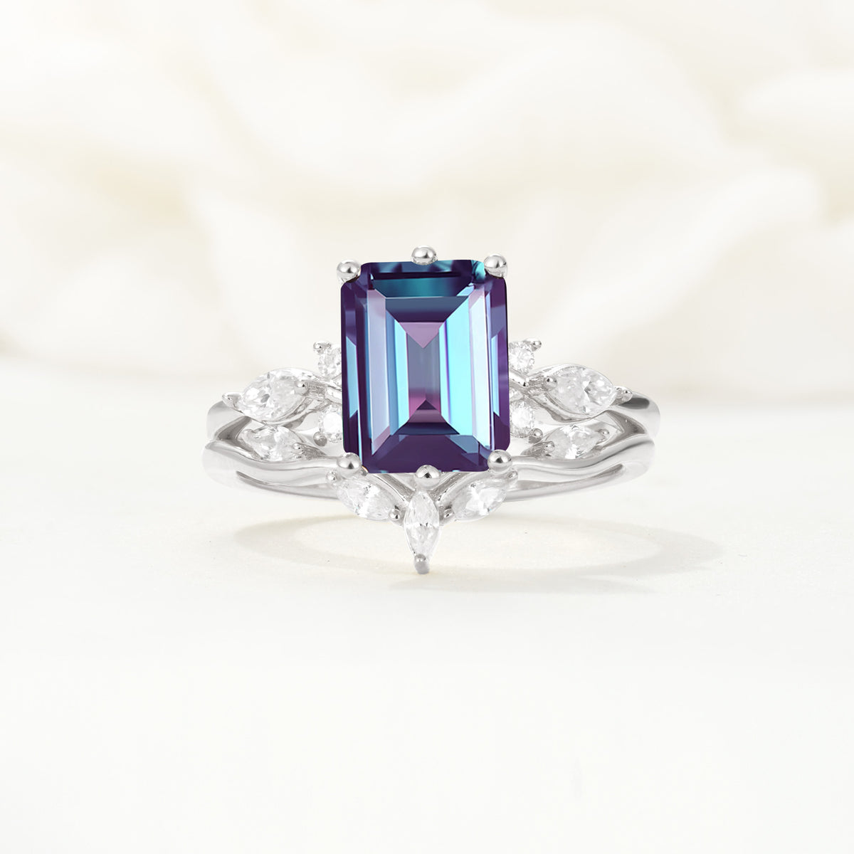 SR17109 Alexandrite Ring - Additional view
