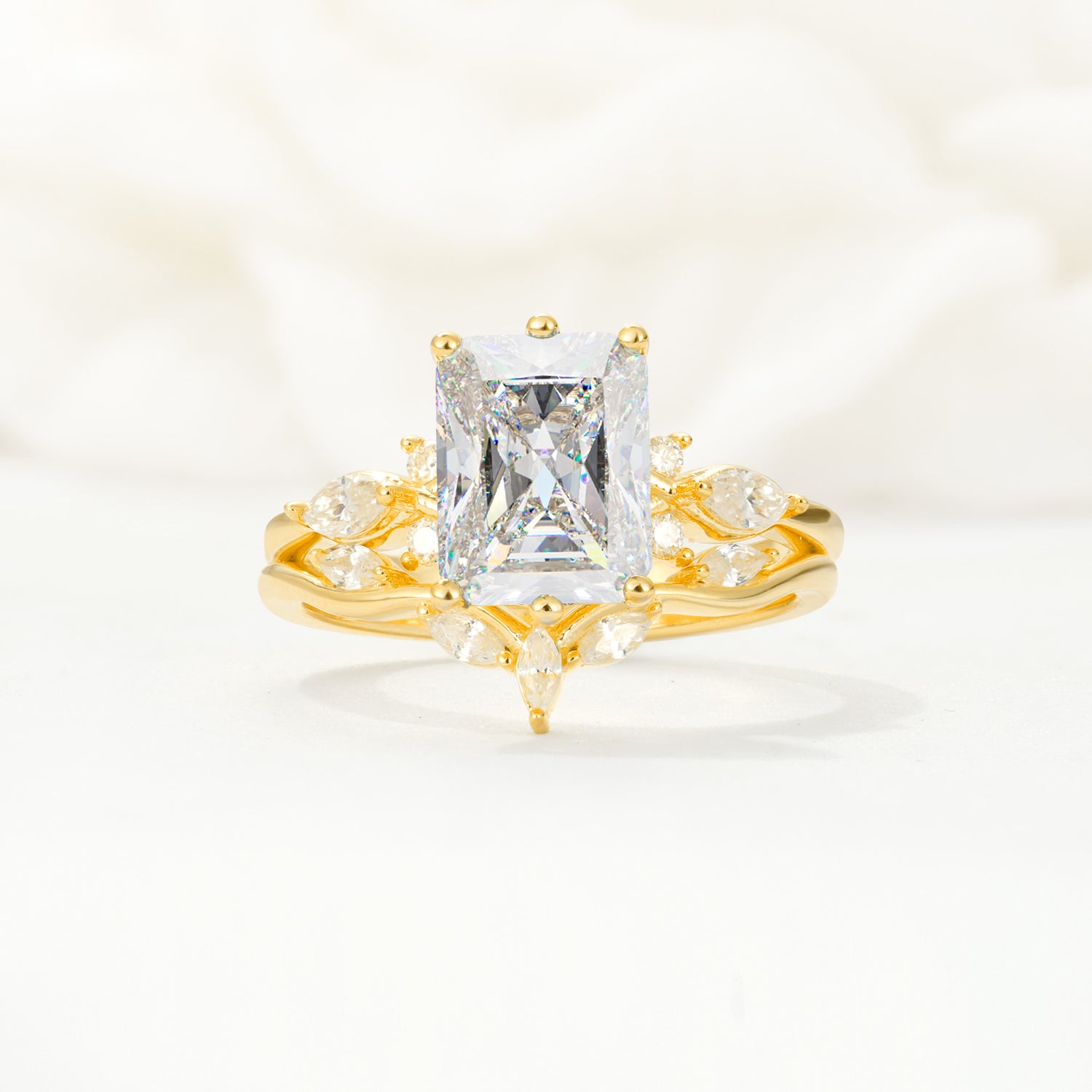 SR17109 Moissanite Ring - Yellow-Gold