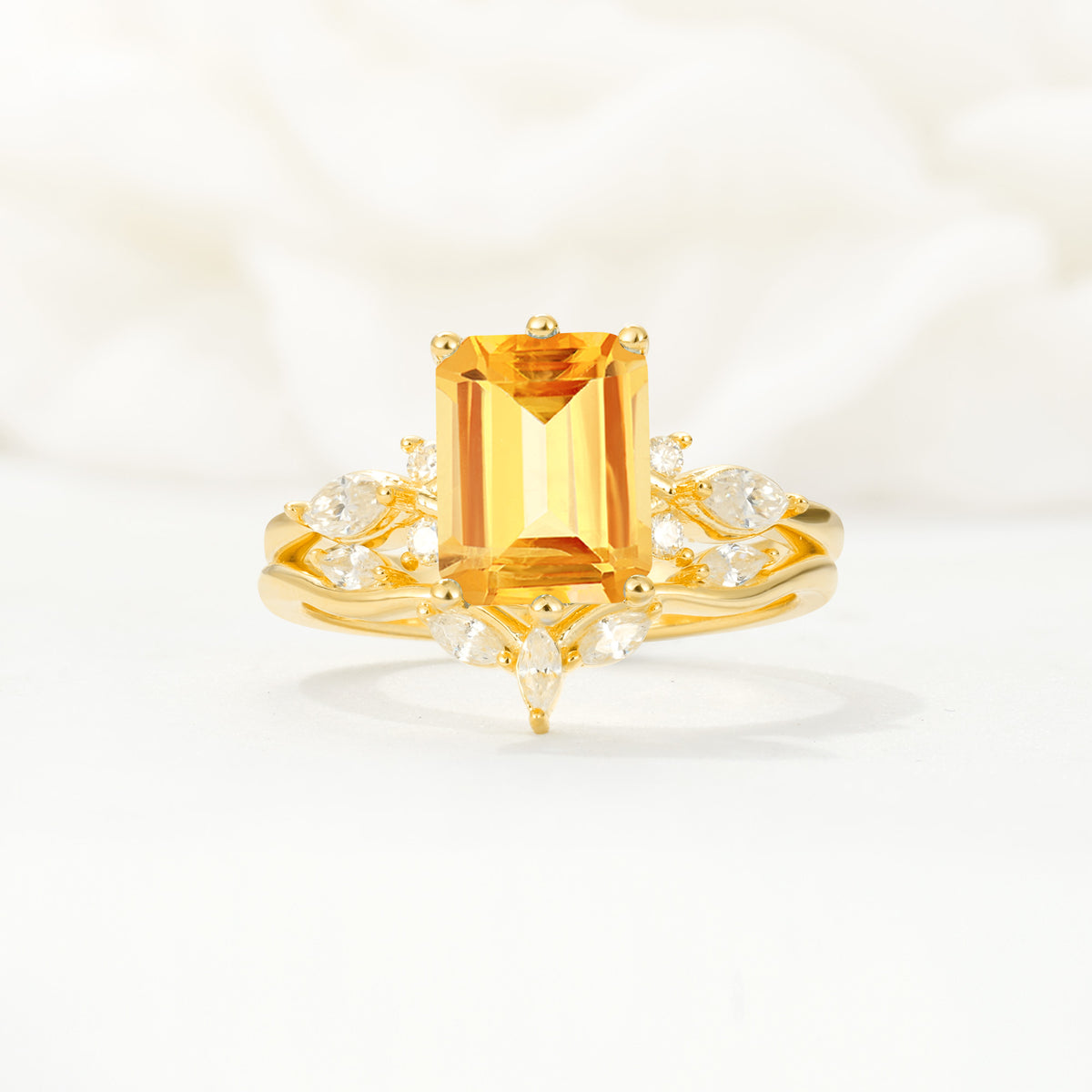 SR17109 Citrine Ring - Yellow-Gold