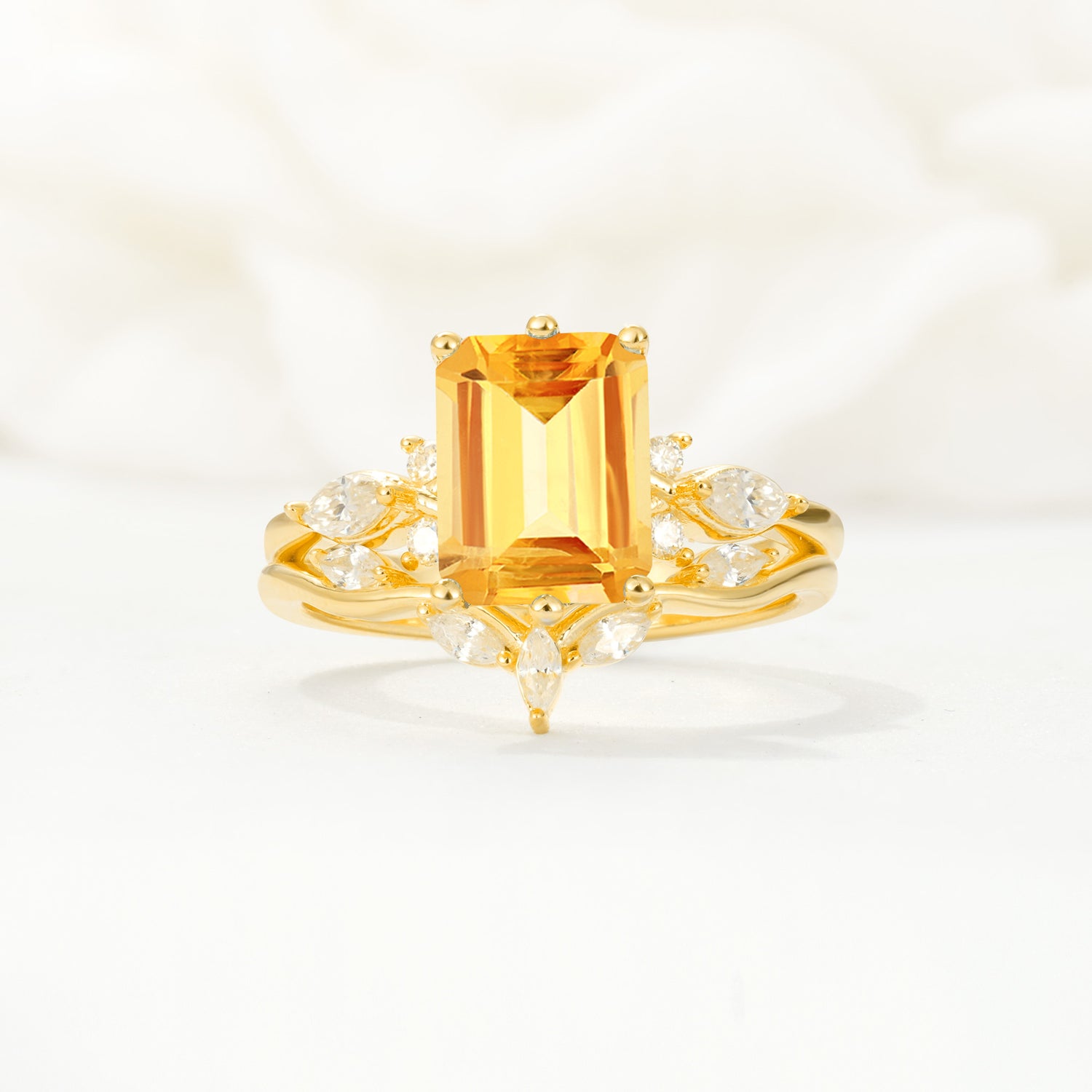 SR17109 Citrine Ring - Yellow-Gold