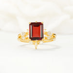 SR17109 Garnet Ring - Yellow-Gold