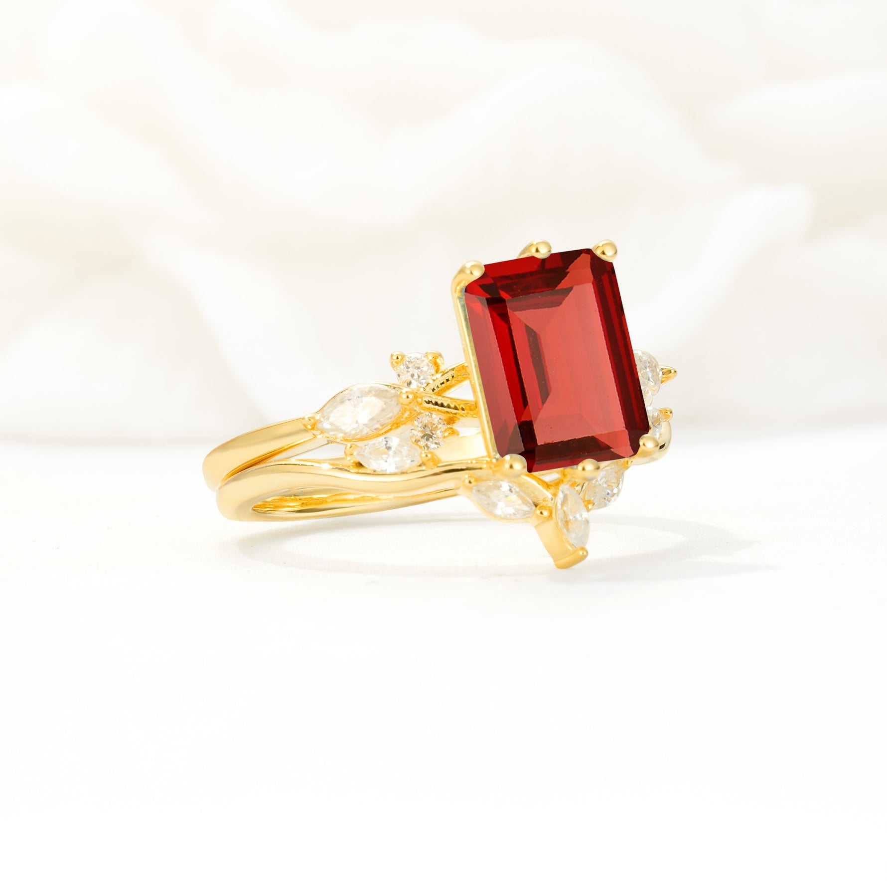 SR17109 Garnet Ring - Rose-Gold