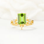 SR17109 Peridot Ring - Yellow-Gold